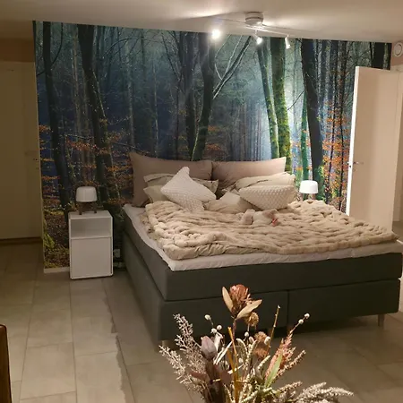 Villa Ons 2026 Luxury Designer With Private Pond, 4 Bedrooms, 3 Bathrooms